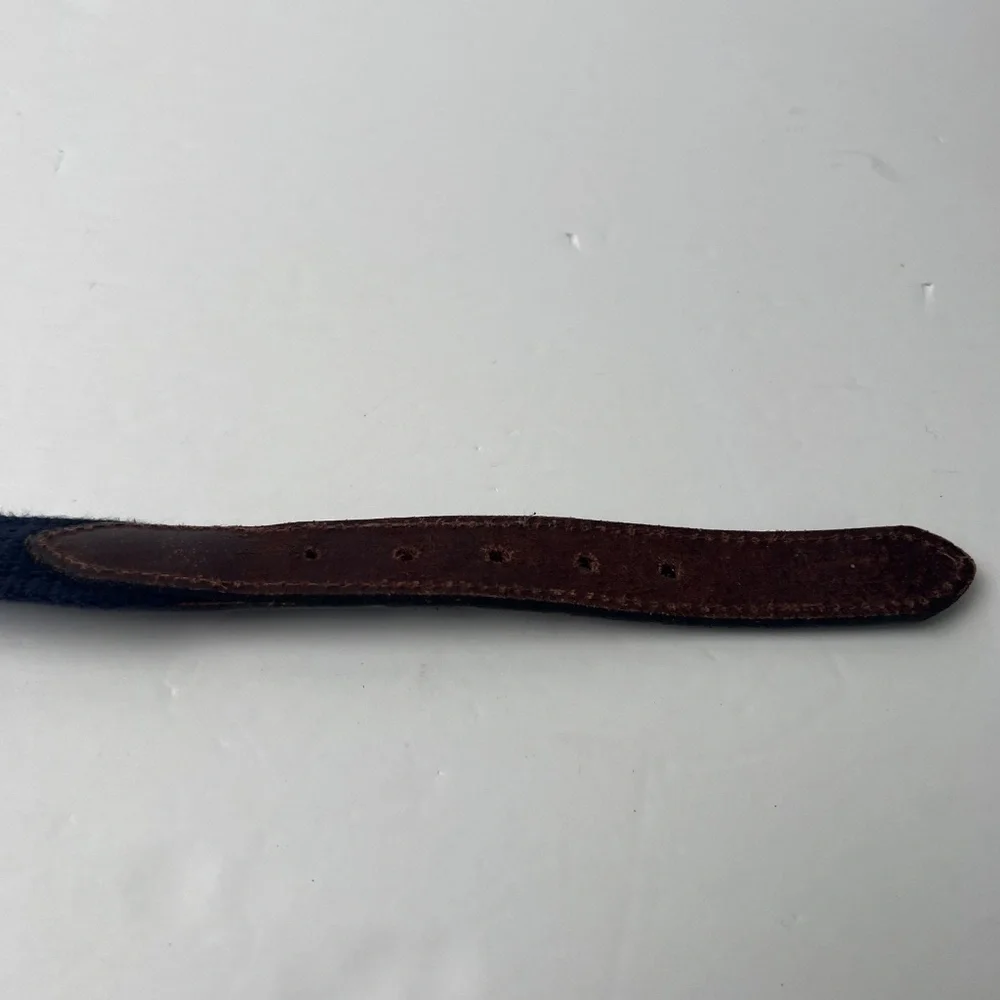 Vineyard Vines Whale Blue Belt 24 waist